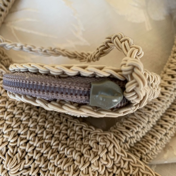 Casual Corner Crochet Textured Handbag - Picture 3 of 5